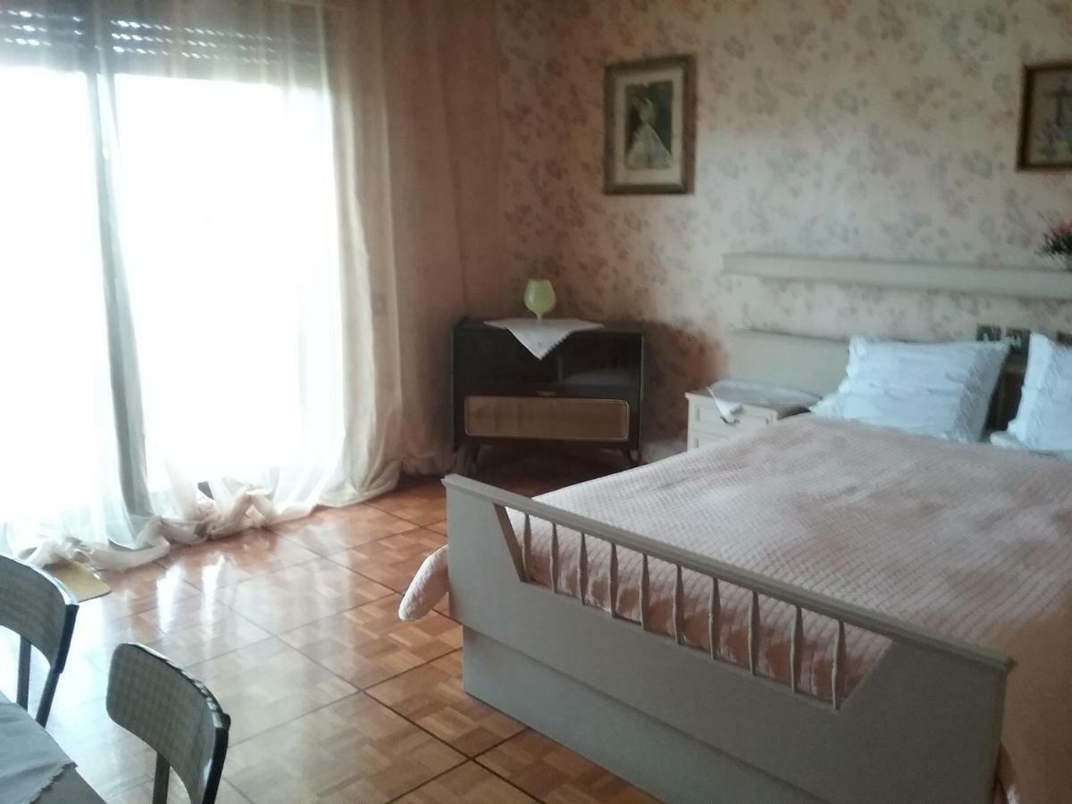 הוילה Peraía Maisonette Afroditi מראה חיצוני תמונה